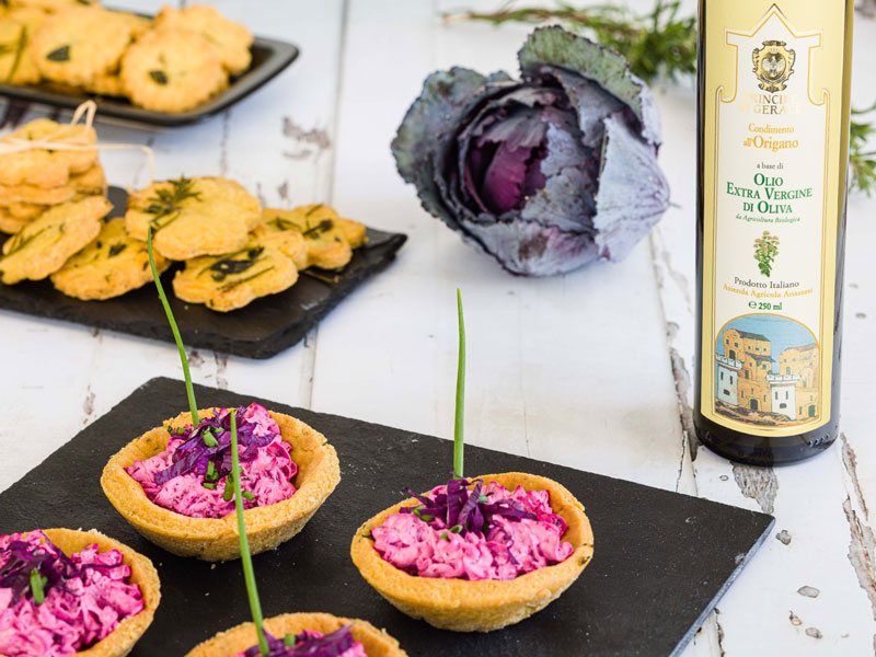 Aperitivo time: Cestini di primavera e biscotti salati alle spezie